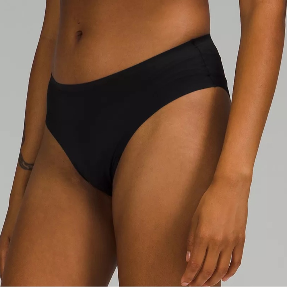 New in Package Lululemon InvisiWear Mid-Rise Bikini Underwear 5 Pack - Picture 4 of 6